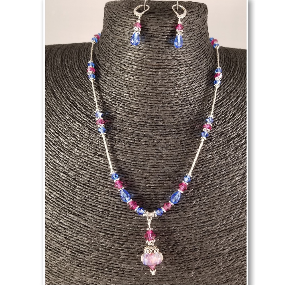 Lampwork Bead and Swarovski Crystal Set